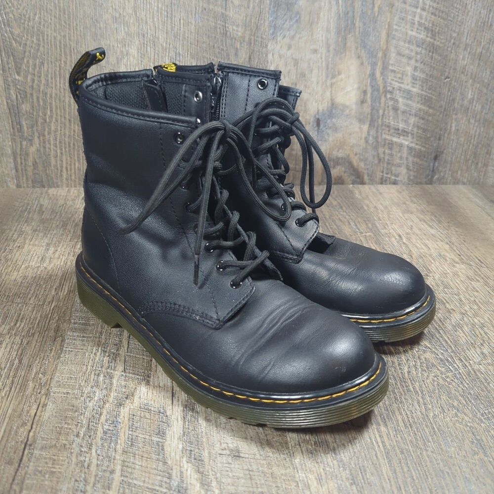Dr Martens Boots Womens Size 6 US 1460 Soft Toe Work Black Leather Lace Up